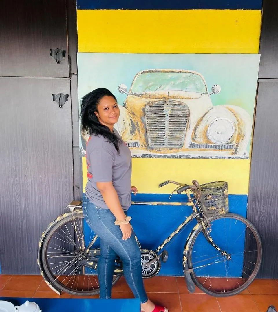 Hotel Blue Pillars Kandy